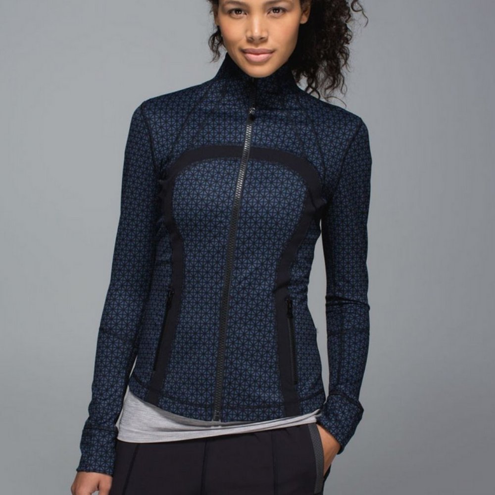 Lululemon Athletica Patterned Dark Blue Ski Jacket